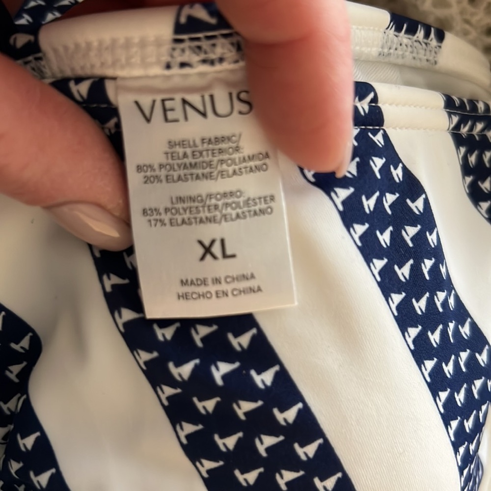 Venus NWOT sailboat halter bikini top. XL. tried on only. Matching bottoms avail - Picture 5 of 5